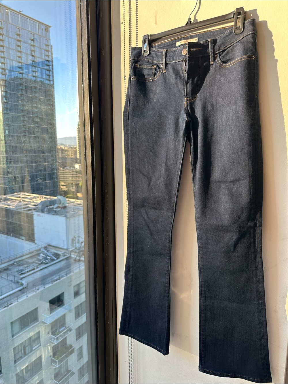 Levi’s Jeans Women’s Size 29 Dark Blue Bootcut Jeans
